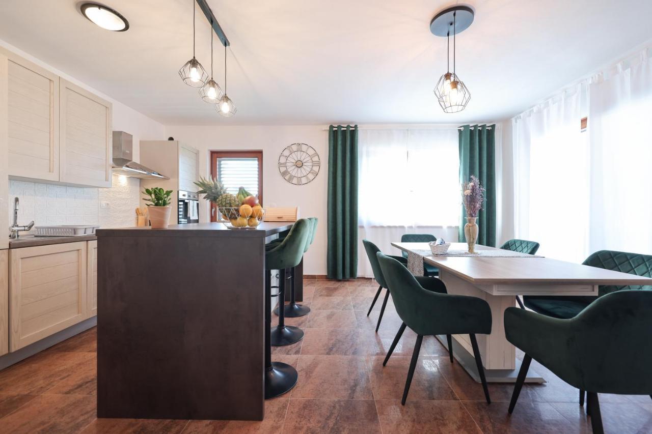 Apartment Blue Anchor ซาดาร์ ภายนอก รูปภาพ